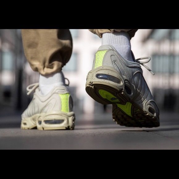 NIKE AIR MAX TAILWIND 4 SP 'SANDTRAP' BEIGE VOLT - Picture 11 of 11